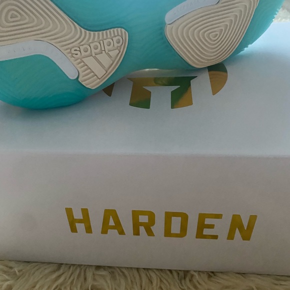 Harden Stepback 3 J Basketball Shoes - Picture 4 of 5